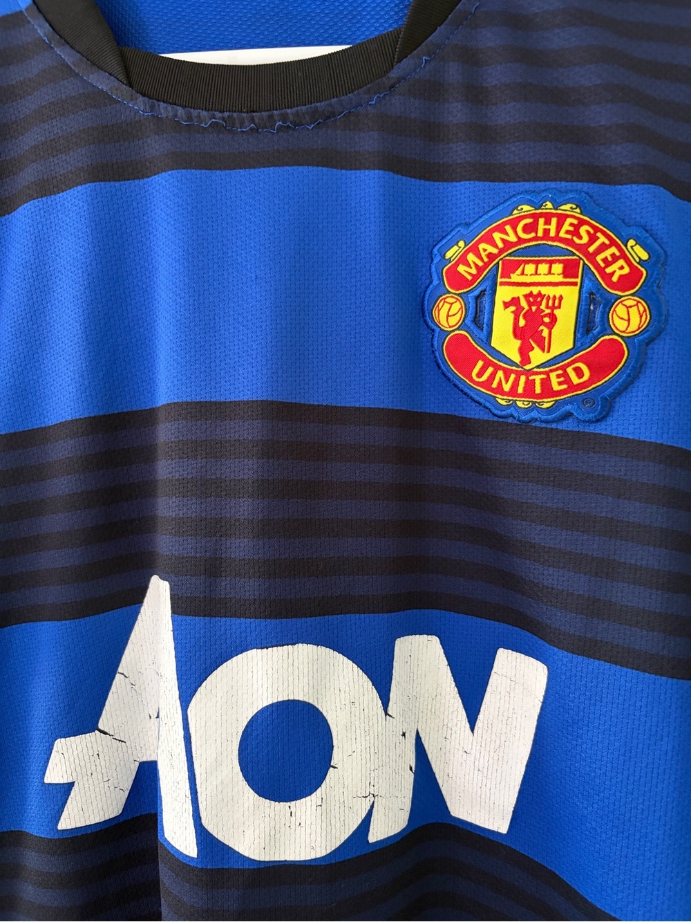 2011-2012 Manchester United Away Kit/Jersey, Size: XL - Picture 4 of 6